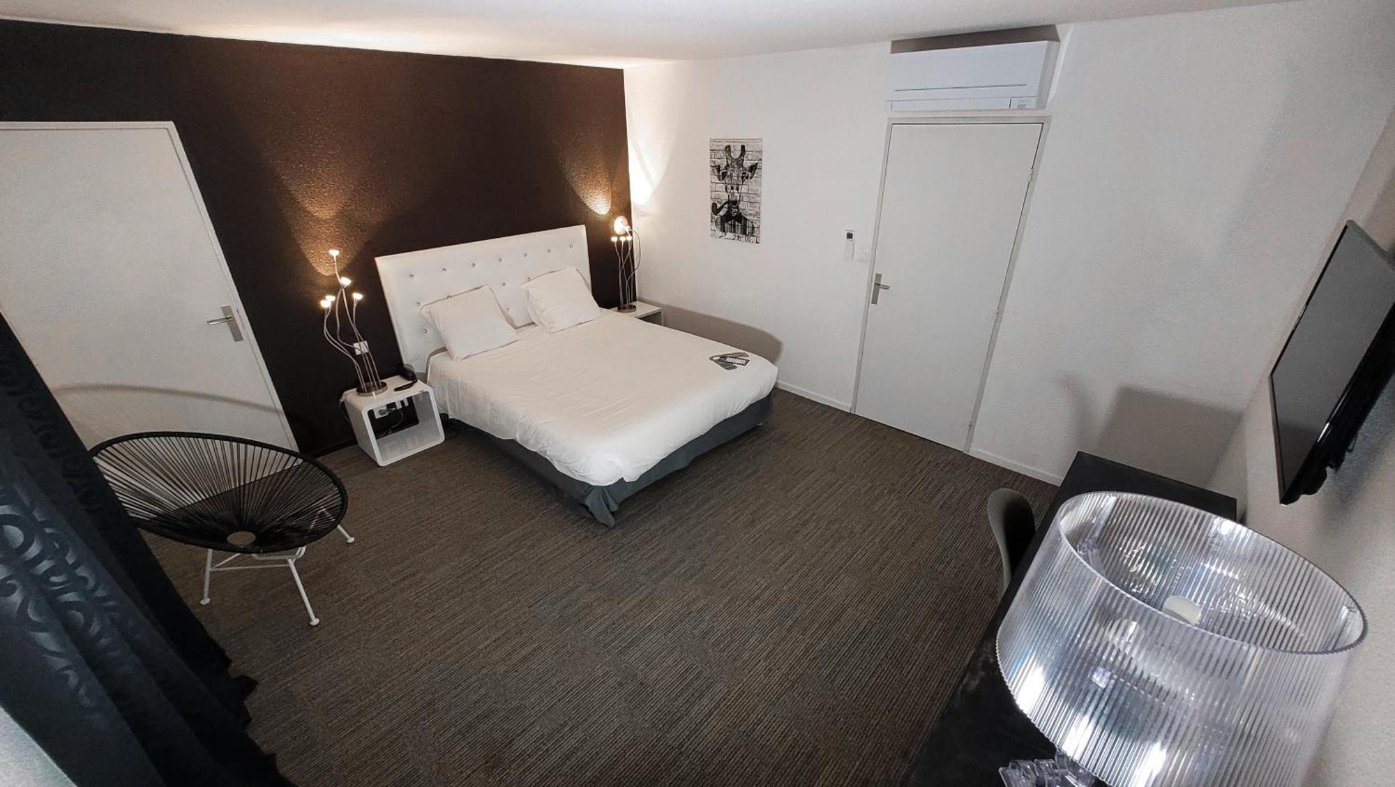 Enzo Hotels Diane - Logis Amnéville Zewnętrze zdjęcie