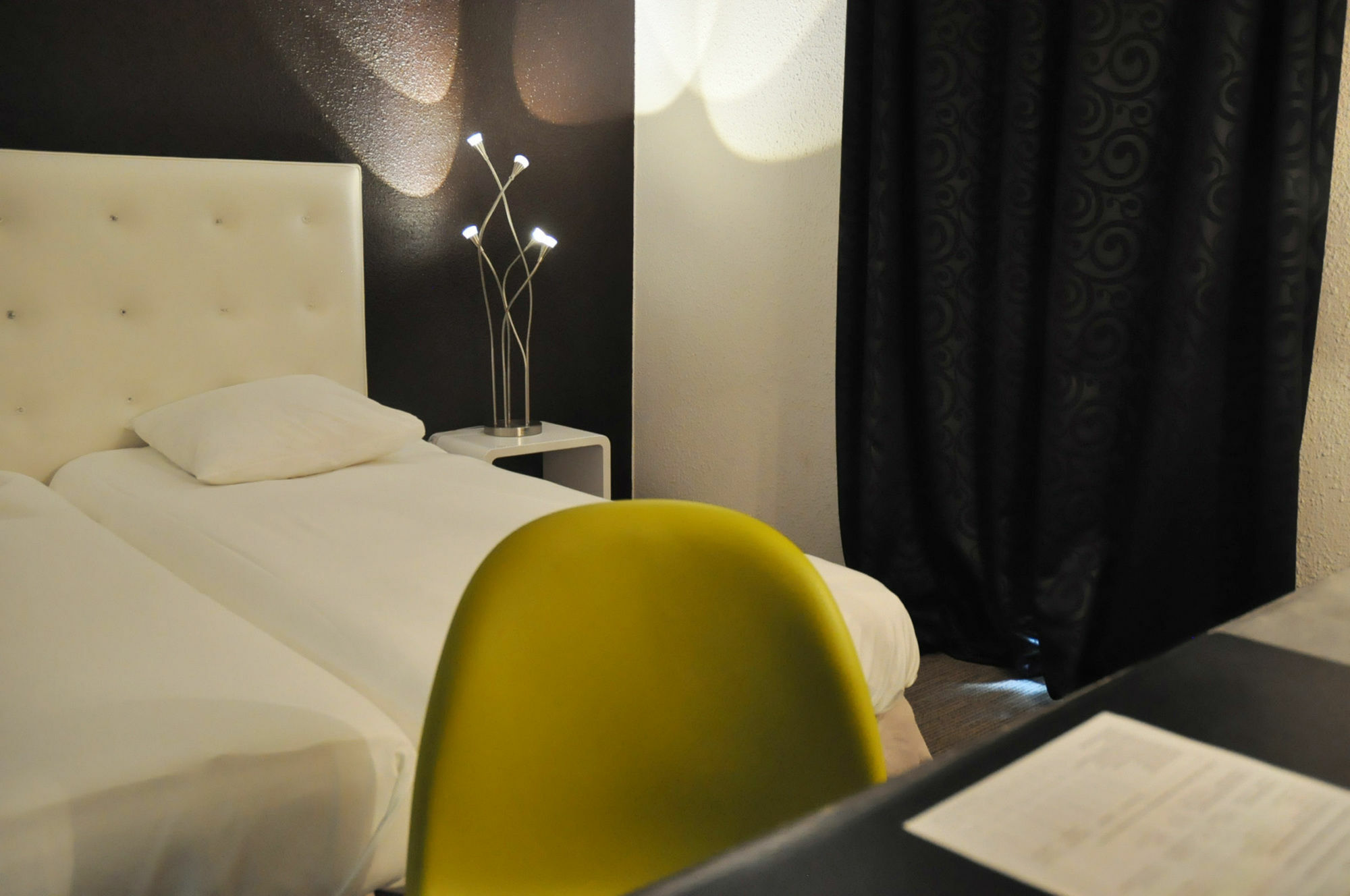Enzo Hotels Diane - Logis Amnéville Zewnętrze zdjęcie